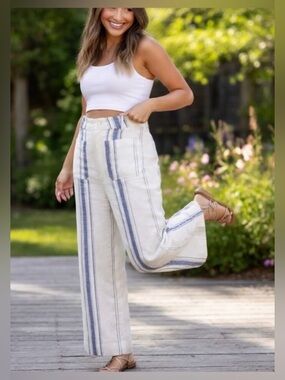 Reformation Size 6 White & Blue Striped Linen Wide Leg Pants | Relaxed Fit